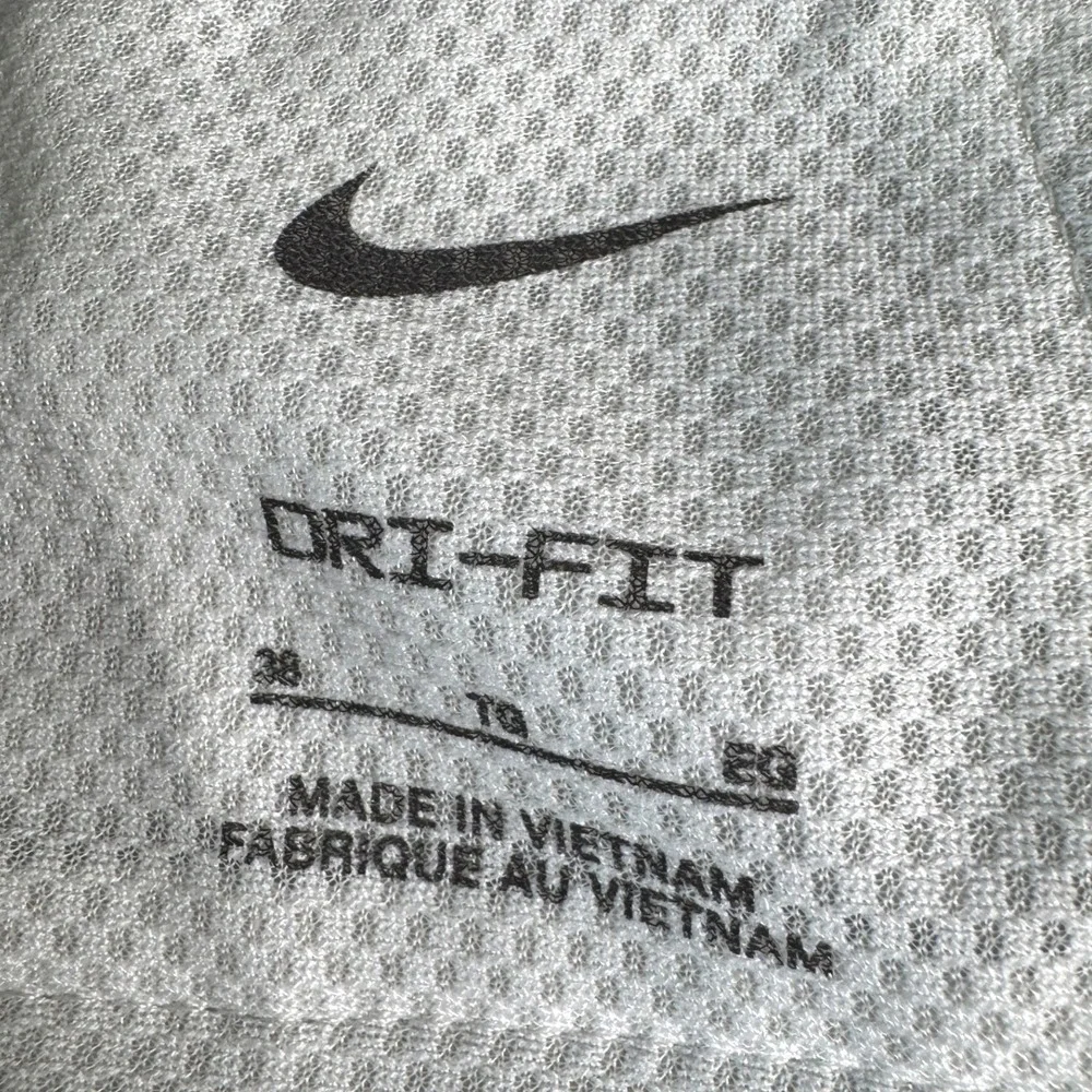 Nike Mens Dri-FIT Golf Shorts Light Bone‎ Off-White DQ4144-072 Size 38
